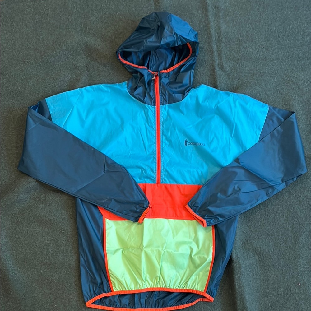 SOLD Cotopaxi Teca 1/2 Zip Windbreaker